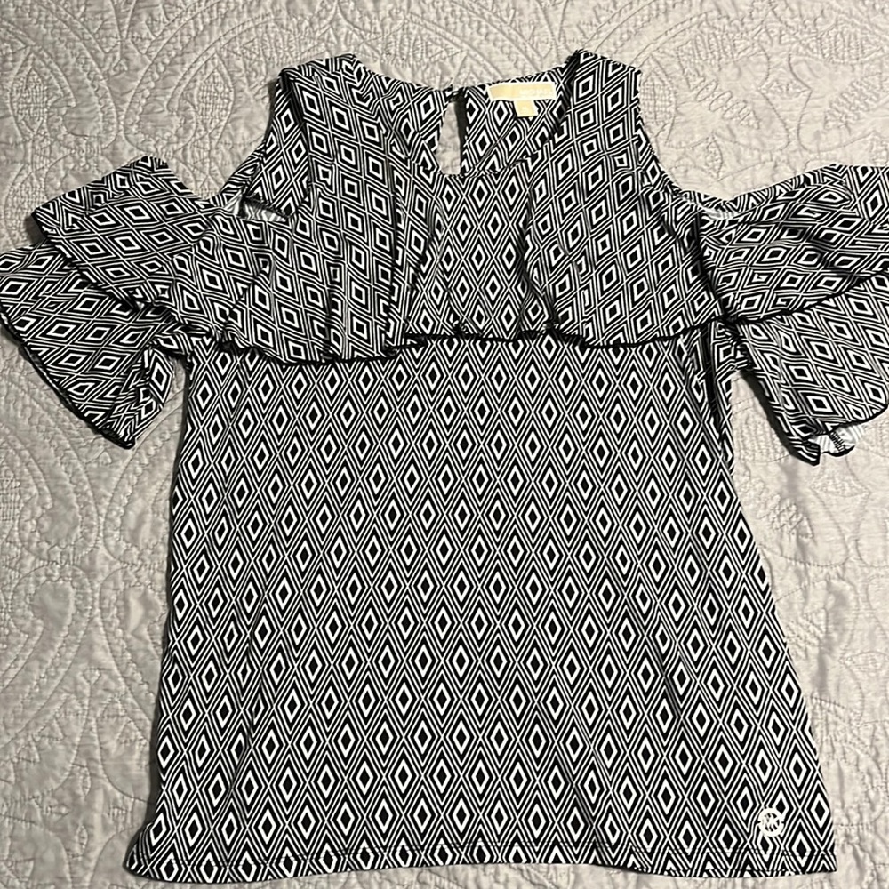 Michael Kors cold shoulder top